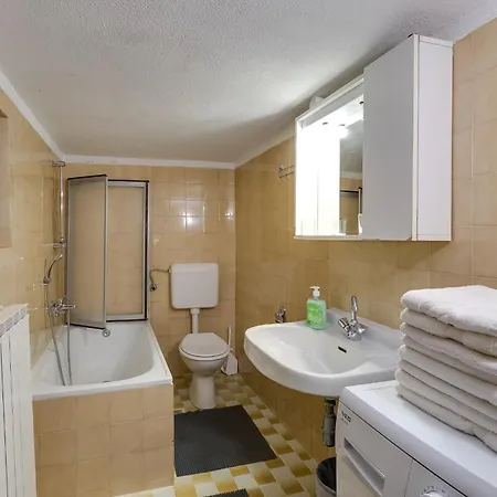 Dado 3* Porec