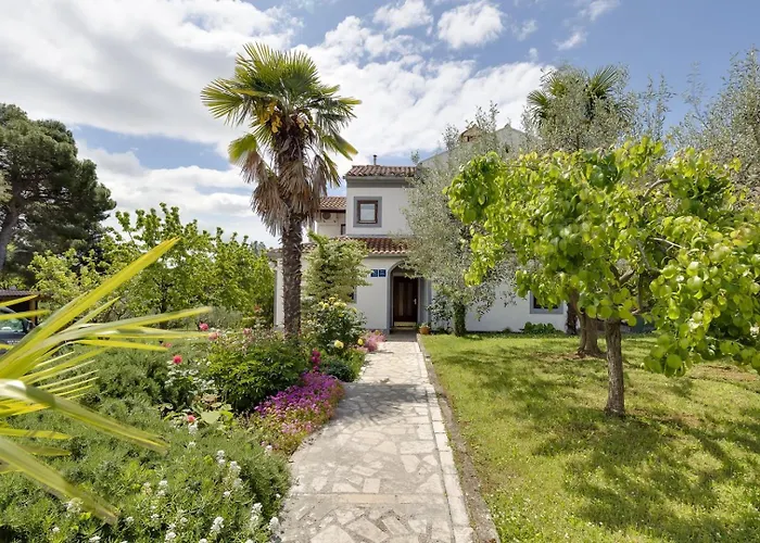 Dado בית הארחה פורץ